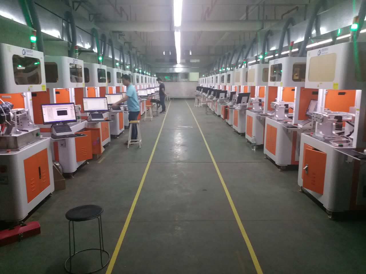 3D动态杏盛激光打标机设备现场